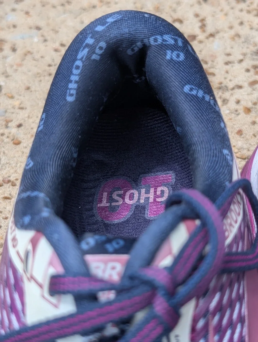 Brooks Ghost LE 10 Sneakers Women Size 9. Excellent Pre-Owned Condition. - Picture 8 of 14